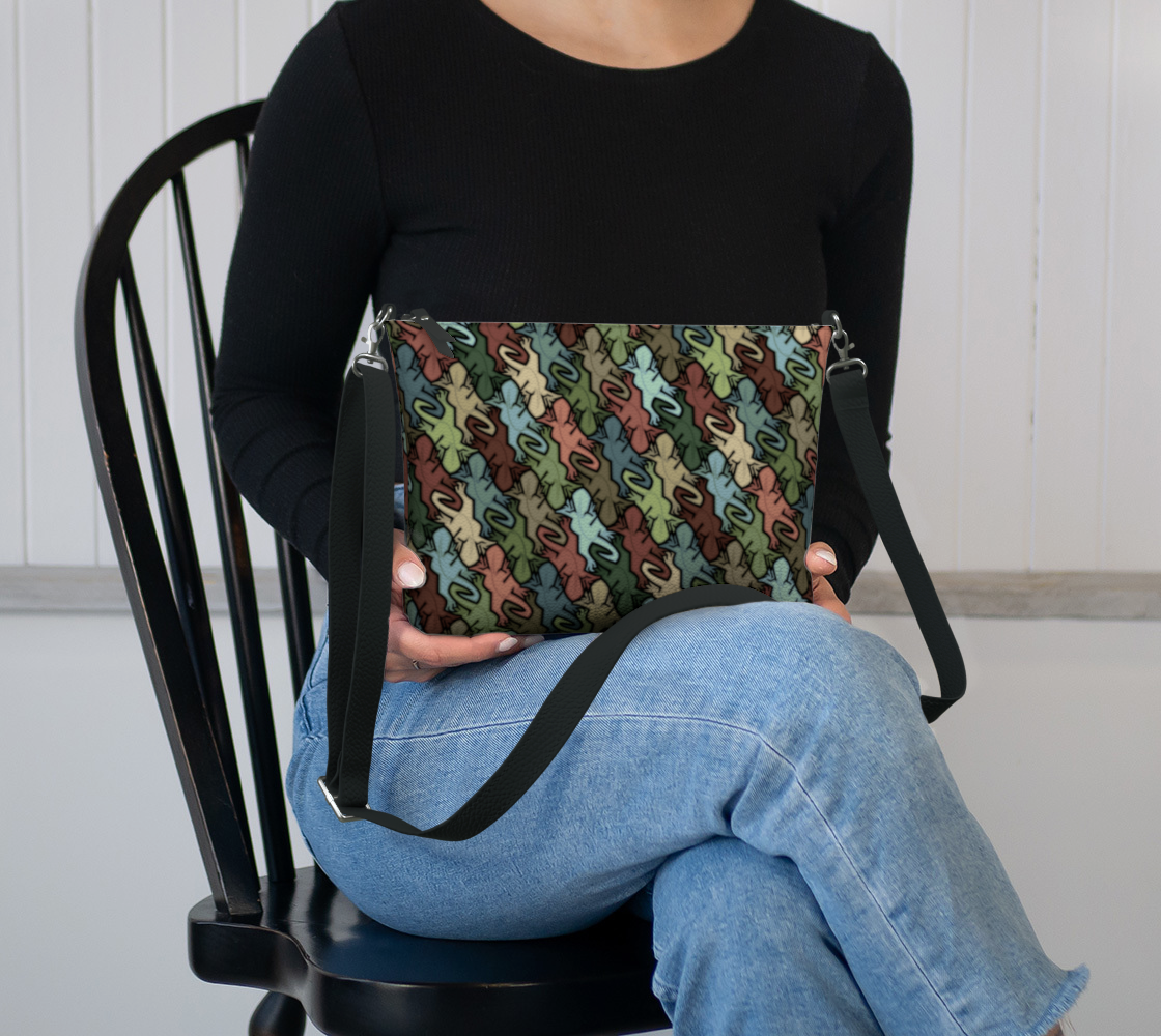 Vegan Leather Crossbody Purse (Lizards)